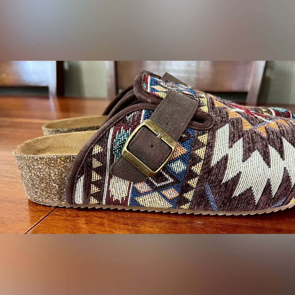 Dirty Laundry Mystify Platform Boho Southwestern Pattern Multicolor Aztec Clogs - Picture 5 of 15